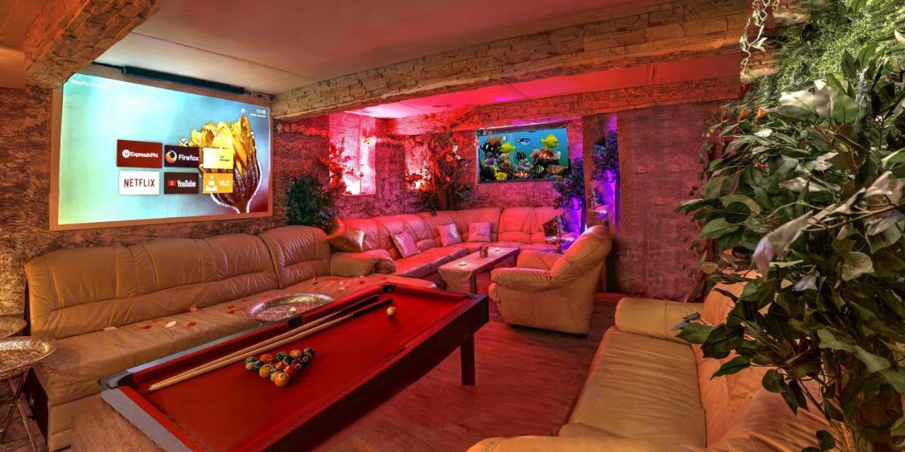 Afrodita Wellness Apartman Prag Exterior foto